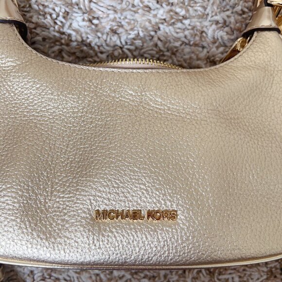 Michael Kors Cora Medium Metallic Leather Shoulder Bag - Picture 3 of 8